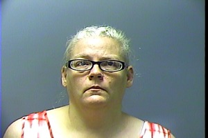 Warrant photo of Lisa Marie Armstrong